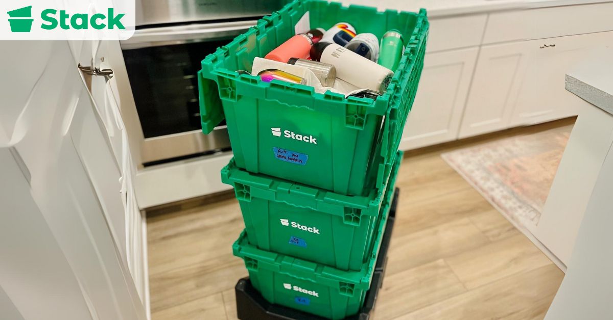 Moving Boxes vs Totes: What is the Better Choice?